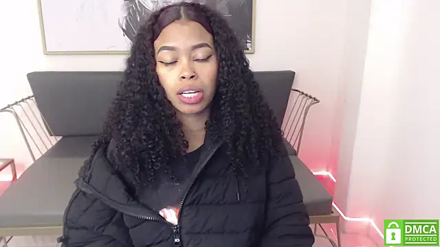 Shenna brunette  online show from January 2025 01:08:01 PM