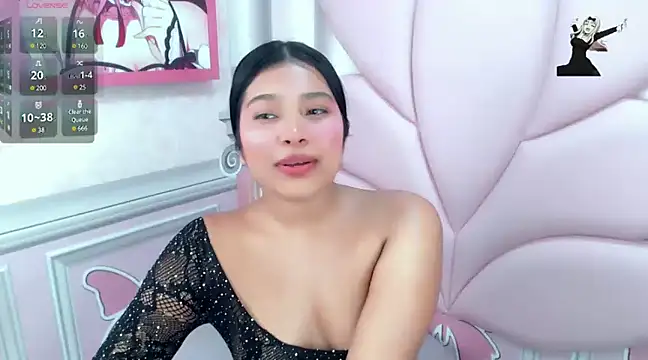 Snapshot of lauren_sofia19 chatting on December 2024 04:56:02 AM lauren sofia19 online show from December 2024 04:56:02 AM