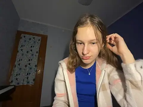 Snapshot of Eva_Angel3 chatting on December 2024 05:40:02 PM Eva Angel3 online show from December 2024 05:40:02 PM