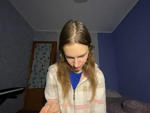 Snapshot of Eva_Angel3 chatting on December 2024 05:30:01 PM Eva Angel3 online show from December 2024 05:30:01 PM