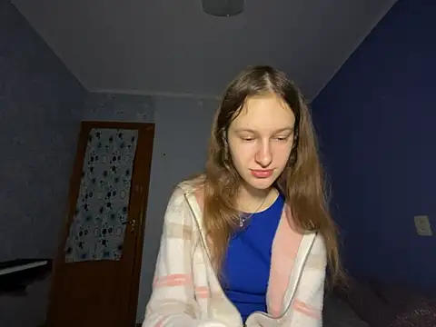 Snapshot of Eva_Angel3 chatting on January 2025 04:32:02 PM Eva Angel3 online show from January 2025 04:32:02 PM