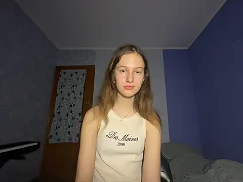 Snapshot of Eva_Angel3 chatting on January 2025 03:20:01 PM Eva Angel3 online show from January 2025 03:20:01 PM