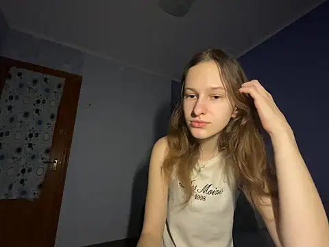 Snapshot of Eva_Angel3 chatting on February 2025 06:28:01 PM Eva Angel3 online show from February 2025 06:28:01 PM