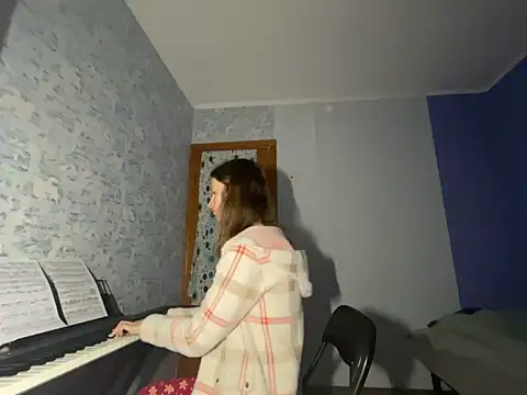 Snapshot of Eva_Angel3 chatting on March 2025 07:16:01 PM Eva Angel3 online show from March 2025 07:16:01 PM