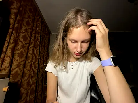 Snapshot of Eva_Angel3 chatting on September 2025 07:28:01 PM Eva Angel3 online show from September 2025 07:28:01 PM