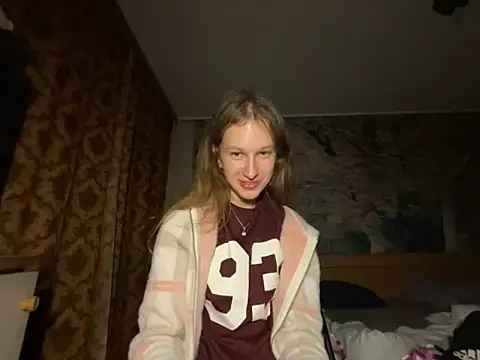 Snapshot of Eva_Angel3 chatting on September 2025 05:05:02 PM Eva Angel3 online show from September 2025 05:05:02 PM