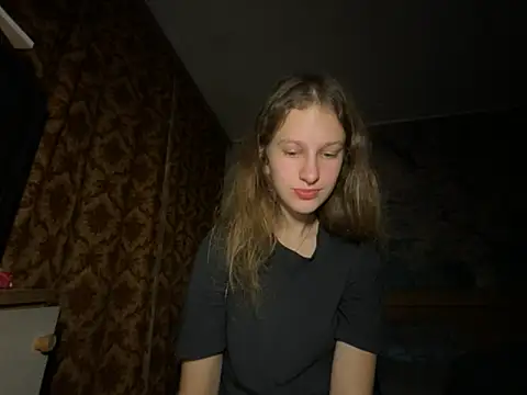 Snapshot of Eva_Angel3 chatting on September 2025 04:23:02 PM Eva Angel3 online show from September 2025 04:23:02 PM