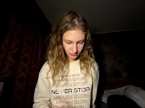 Snapshot of Eva_Angel3 chatting on October 2025 06:16:02 PM Eva Angel3 online show from October 2025 06:16:02 PM