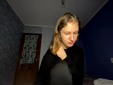 Snapshot of Eva_Angel3 chatting on November 2025 04:00:01 PM Eva Angel3 online show from November 2025 04:00:01 PM