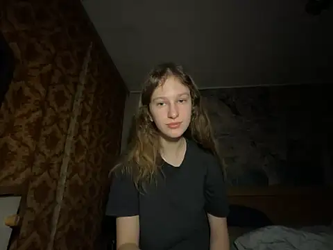 Snapshot of Eva_Angel3 chatting on December 2025 05:07:02 PM Eva Angel3 online show from December 2025 05:07:02 PM