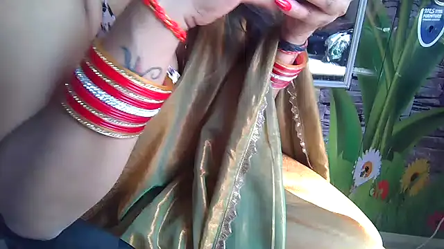 sexy-honey09 online show from February 2026 08:07:02 AM