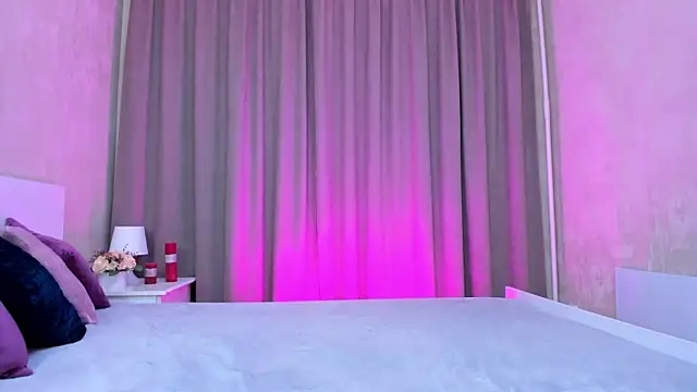 Snapshot of MelodyHudson chatting on January 2025 10:11:01 AM MelodyHudson online show from January 2025 10:11:01 AM