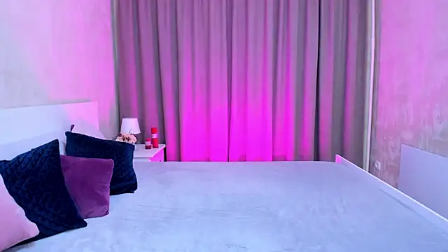 Snapshot of MelodyHudson chatting on February 2025 11:12:02 AM MelodyHudson online show from February 2025 11:12:02 AM