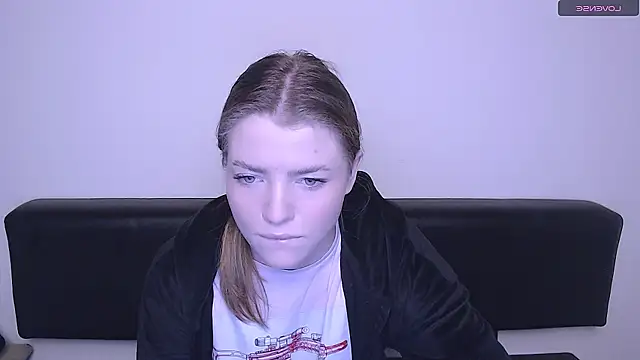 Snapshot of MissOliviaa_ chatting on December 2024 08:20:01 AM MissOliviaa online show from December 2024 08:20:01 AM