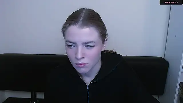 Snapshot of MissOliviaa_ chatting on January 2025 07:49:01 AM MissOliviaa online show from January 2025 07:49:01 AM