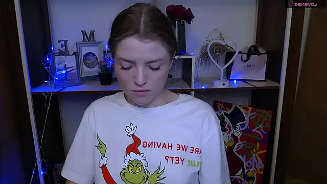 Snapshot of MissOliviaa_ chatting on January 2025 11:25:01 AM MissOliviaa online show from January 2025 11:25:01 AM