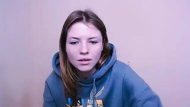 Snapshot of MissOliviaa_ chatting on January 2025 04:30:02 PM MissOliviaa online show from January 2025 04:30:02 PM