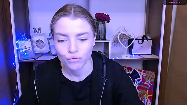 Snapshot of MissOliviaa_ chatting on January 2025 08:05:01 AM MissOliviaa online show from January 2025 08:05:01 AM