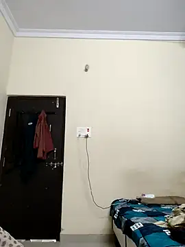 nick05inch online show from December 2025 06:55:01 AM