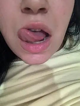 lalinha sapeka online show from April 2026 07:15:02 PM