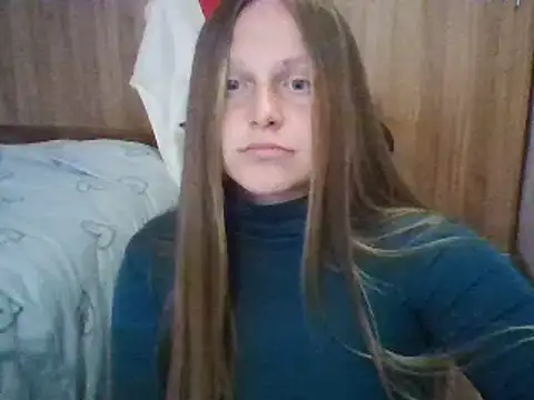 Evasapples online show from March 2025 10:58:01 PM