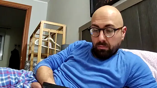 Snapshot of darione_90 chatting on January 2025 10:13:02 PM darione 90 online show from January 2025 10:13:02 PM