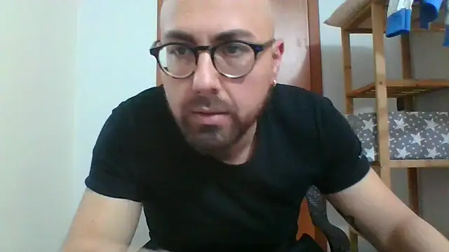 Snapshot of darione_90 chatting on January 2025 04:55:02 PM darione 90 online show from January 2025 04:55:02 PM