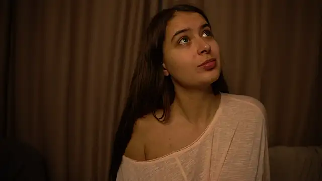 elisa moon online show from November 2025 11:57:02 AM