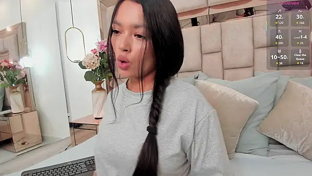 Snapshot of emma_carterr1 chatting on November 2025 05:25:01 PM emma carterr1 online show from November 2025 05:25:01 PM