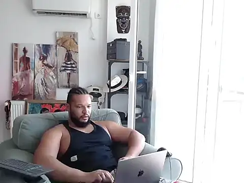 Snapshot of 1LordKingsley chatting on July 2026 01:36:01 PM 1LordKingsley online show from July 2026 01:36:01 PM