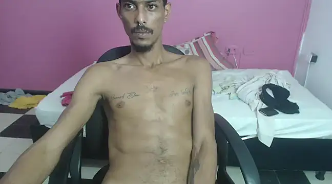 Snapshot of Albertwd420 chatting on January 2025 05:59:02 AM Albertwd420 online show from January 2025 05:59:02 AM