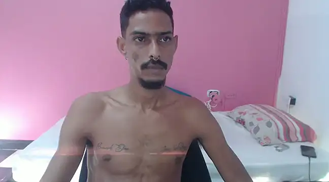 Snapshot of Albertwd420 chatting on January 2025 01:21:01 PM Albertwd420 online show from January 2025 01:21:01 PM