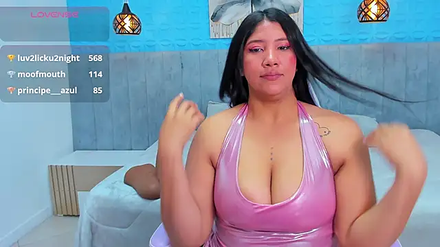 Snapshot of estrella_bigboobs14 chatting on May 2026 09:06:01 AM estrella bigboobs14 online show from May 2026 09:06:01 AM