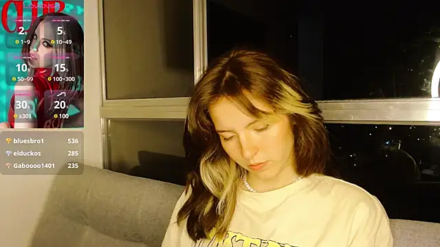 cherrybom969 online show from December 2024 04:05:02 AM