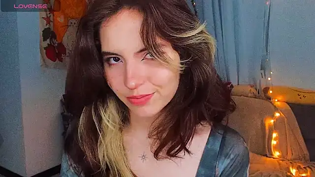 cherrybom969 online show from February 2025 03:34:02 AM