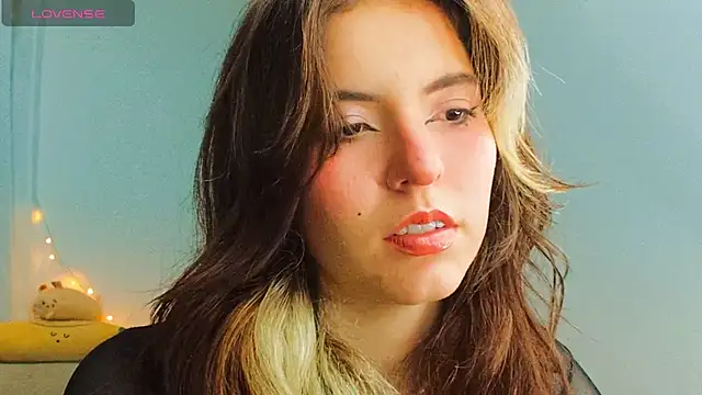 cherrybom969 online show from February 2025 03:59:02 AM