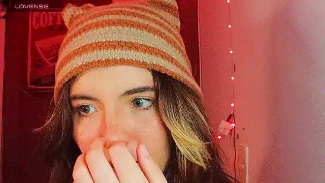 cherrybom969 online show from March 2025 05:54:01 AM