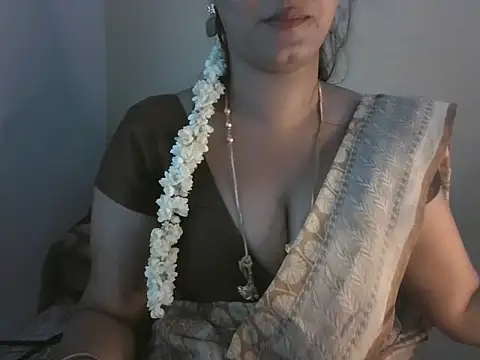 Sexy-Shalinii online show from November 2025 04:51:01 AM