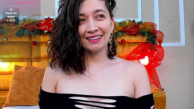 Snapshot of adarussell chatting on January 2025 01:14:02 PM adarussell online show from January 2025 01:14:02 PM