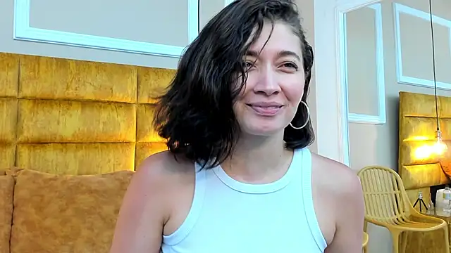 Snapshot of adarussell chatting on March 2025 04:28:02 PM adarussell online show from March 2025 04:28:02 PM