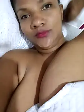 Snapshot of alejandraboobs07 chatting on December 2024 10:39:02 AM alejandraboobs07 online show from December 2024 10:39:02 AM