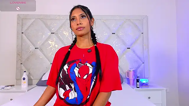 Snapshot of Anna_risse chatting on November 2025 04:58:02 AM Anna risse online show from November 2025 04:58:02 AM