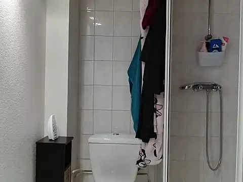 Lauzo21 online show from December 2025 03:20:04 PM