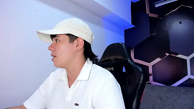 AbbySmiitth  online show from February 2026 11:45:02 PM