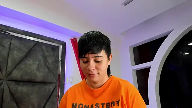 AbbySmiitth  online show from February 2026 09:38:02 PM