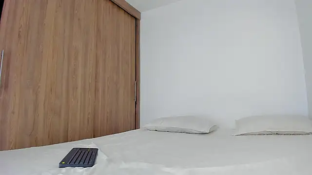 Snapshot of serge_7 chatting on October 2025 08:05:02 PM serge 7 online show from October 2025 08:05:02 PM