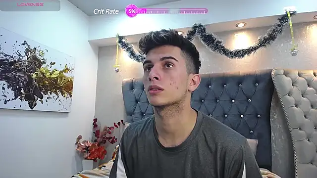 Snapshot of MrWilliseo chatting on December 2024 08:15:01 PM MrWilliseo online show from December 2024 08:15:01 PM