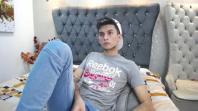 Snapshot of MrWilliseo chatting on January 2025 11:06:01 PM MrWilliseo online show from January 2025 11:06:01 PM