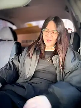 meow girl online show from February 2026 10:01:02 AM