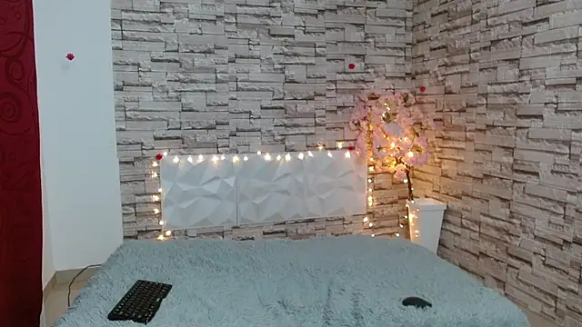 Snapshot of Vanse_lust chatting on January 2025 11:18:02 PM Vanse lust online show from January 2025 11:18:02 PM